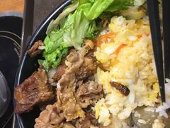 肥牛猪软骨双拼-食其家·牛丼咖喱(金桥太茂店)