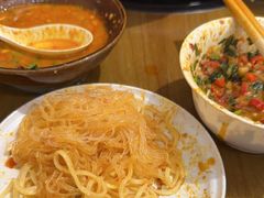 -黔哆哆地摊酸汤火锅(清湖店)