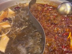 -沸炉重庆老火锅(军事博物馆店)