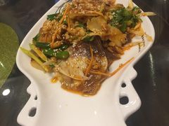 -洁神饭庄·海鲜·青岛菜·30年老字号(五四广场店)