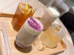 -猫腻·猫咖·撸猫馆(星光大道店)