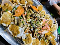 -大城·烧烤海鲜大排档(台东店)