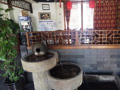 大堂-亿诣蝎府炸酱面羊蝎子火锅(酷车小镇店)
