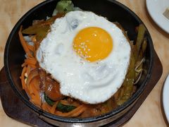 石锅五花肉拌饭-玛嘻哒韩国料理炭火烤肉(莫邪路新天地店)