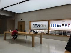 -Apple零售店(玄武湖店)