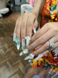 -雪儿·YuKi美甲美睫皮肤管理Salon