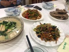 -聚庆楼吴山贡鹅(总店)