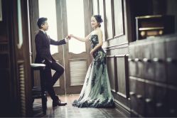 点击看大图 -THE QUEEN(北京店)