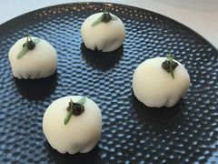 鱼子酱媚娘鲜-扬州香格里拉·香宫中餐厅
