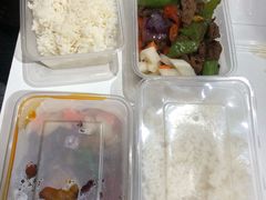 -蓉李记成都名小吃(武汉菱角湖万达店)