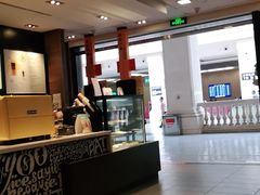 -麦当劳(汉口火车站候车室店)