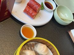 -蝴蝶里·粤菜·点心(滨江龙湖店)