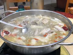 -全家福东北菜(联谊花园宜康苑店)