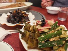 -聚首堂·特色小吃·肘子(什刹海德胜门店)