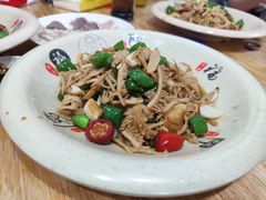 -何永光123鲜牛肉馆(1号店)