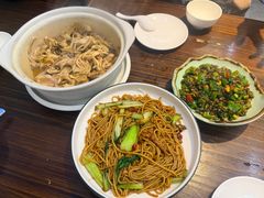 -民间瓦缸煨汤館(嵩山路店)