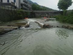 -仙山谷激浪漂流