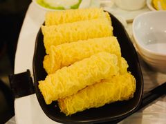 -鲜入围煮花胶鸡海鲜火锅