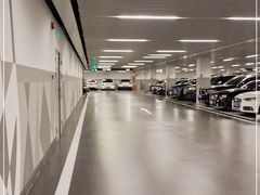 -国微大厦-停车场