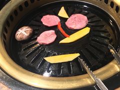 -炼火烤肉店