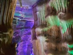 -泰安地下龙宫景区