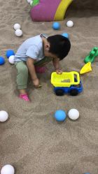 -孩子王(铁西万达店)