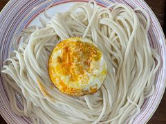 -歹歹的加个面过油肉拌面