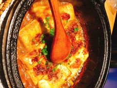 石锅海鲜酿豆腐-坛宗剁椒鱼头(河西王府井店)