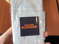 手套-魏斯理汉堡(西安沣东吾悦店)