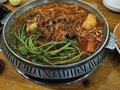 -喇喇排骨火锅·传统韩式脊骨汤(望京西园总店)