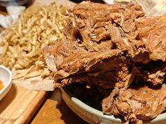-95号酱骨·一块豆腐(展春园西路店)