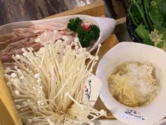 小菜-东道煮牛肉火锅(重庆路店)