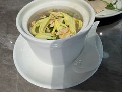 -金山记靓鸡·地道中山味(湖滨中路店)