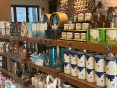 零售区-星巴克臻选(成都宽窄巷子店)