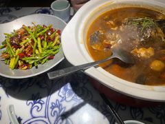 -卢大鲜鱼头捞饭(美利广场店)