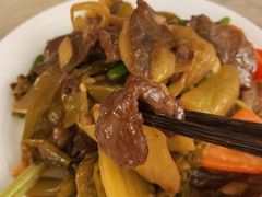 酸菜牛肉-李记潮汕砂锅粥(营福路店)