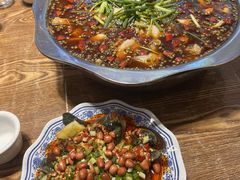 -乡土特色.冷锅鱼.牦牛肉汤锅