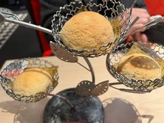 霸王酥皮叉烧包-避风塘(宝山万达店)