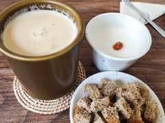茶糕蘸茉莉-知亘茶食