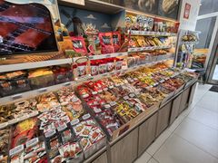 -来伊份(我格广场武宁路店)