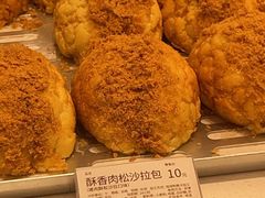 -好利来(上海长宁龙之梦店)