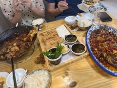 -百味地锅鸡(铜山路店)