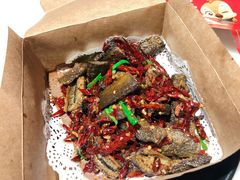 手撕泥鳅-佬麻雀·剁椒鱼头(京基KK One店)