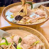 来六合一定要吃的腰肚面 20r超大一碗料超足