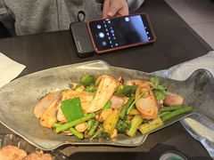 -大头虾越式风味餐厅(光明广场店)