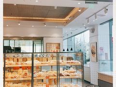 面包甜点陈列柜-BreadTalk面包新语(龙之梦购物中心莘庄店)