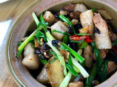 豉椒土猪肉-海上驿站渔家菜馆