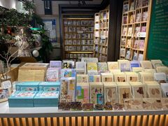 -猫的天空之城概念书店(苏州诚品店)