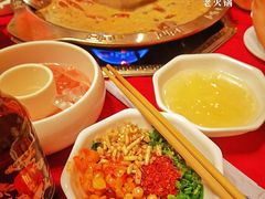 -山城年华老火锅(玉林店)