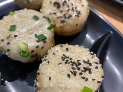 -小杨生煎(金山百联购物中心3楼店)